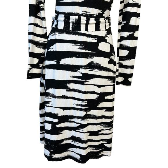 Grayson Wrap Dress Striped Black Long Sleeve Knee Length Casual Soft Size XS - Picture 7 of 7